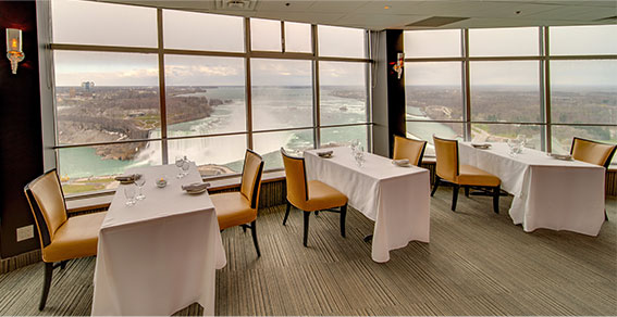 Restaurants - Sky Fallsview Steakhouse - Embassy Suites by Hilton Niagara Falls - Fallsview Hotel, Canada